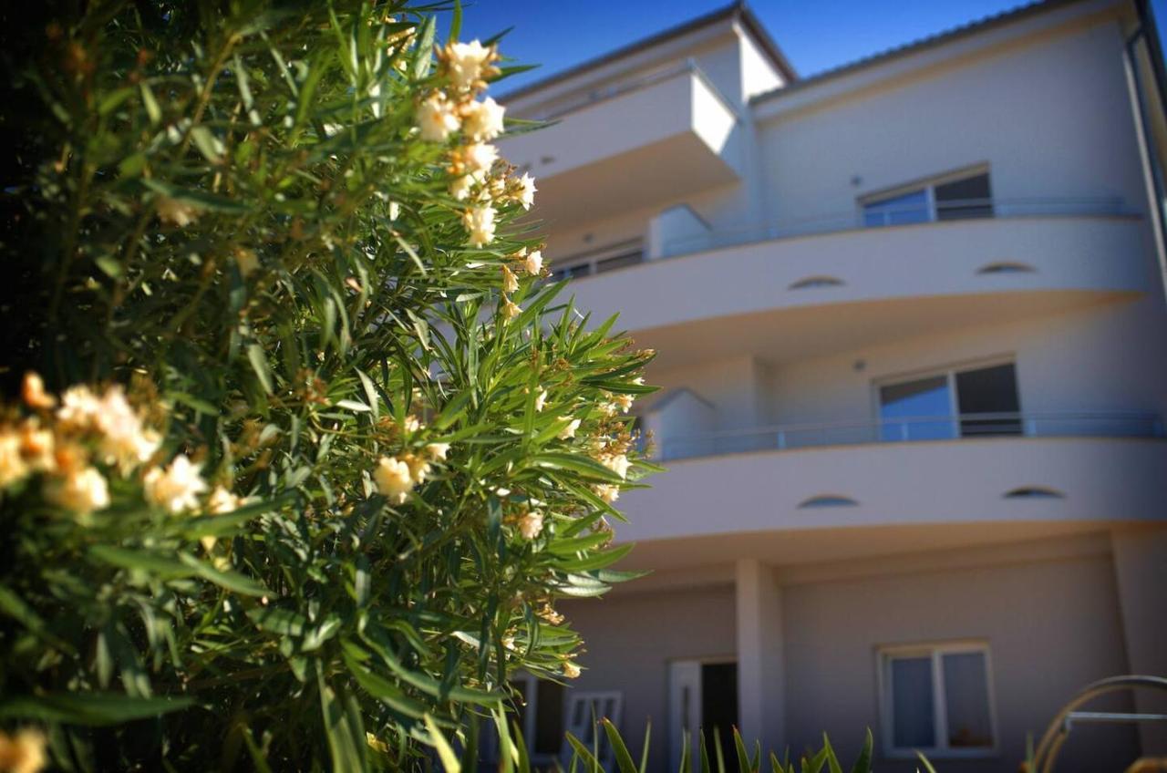 Apartment Avada 诺瓦利娅 外观 照片